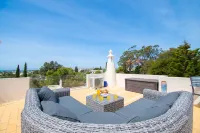 67 adm - 3 bed villa walking distance to Carvoeiro - فلل