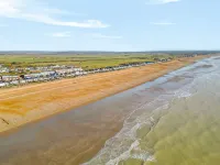 The Coastal Crab - Family-Friendly Three-Bed Beach House in Pevensey