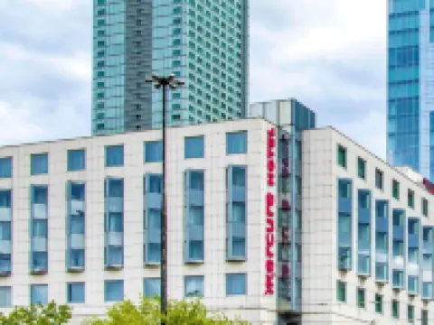 華沙中心美居酒店 鄰近猶太人區英雄紀念碑的酒店