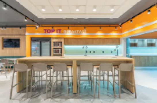 Tru by Hilton Chapeco