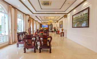 Seavitel Beach Hotel Danang