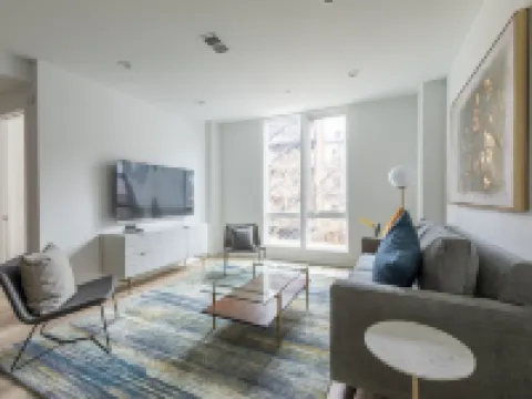 Stylish 3Br Retreat w Private Deck Near NYC Hotels in Hoboken