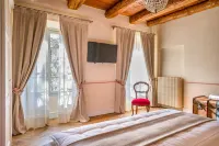 Villa Chiovenda Residenza d'Epoca Hotels in Premosello Chiovenda