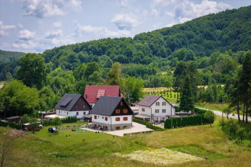Green Lakes House 2 Hoteles en Prijeboj