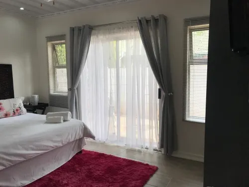 로열 바포켕 게스트 하우스