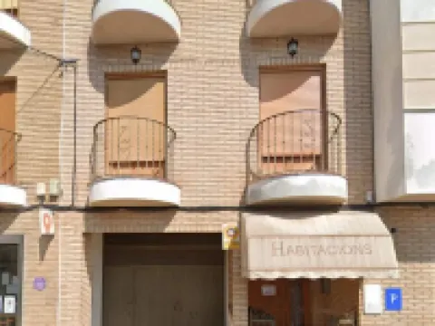 L'Oncle Pere Habitacions Hotels in Ribera Alta