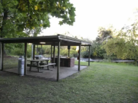 Tawonga Tourist Park Hotels in Bright