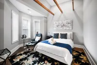 Bright Washington DC Apartment Hotels in Capitol Hill