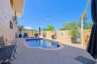 Emerald Central Palms Motel - Pool