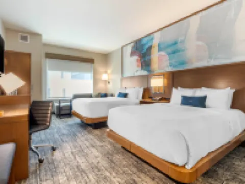 Cambria Hotel Davenport Quad Cities Hotels in Bettendorf