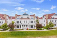 Wandering Waves - Beachfront condo right on Lake Michigan.