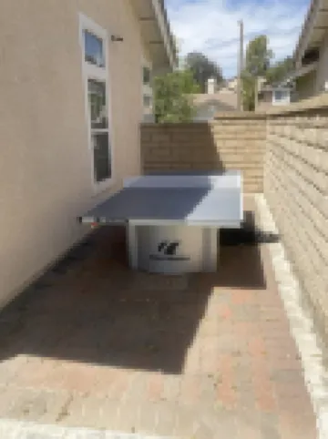 Quiet Family Friendly Home Close to Magic Mountain