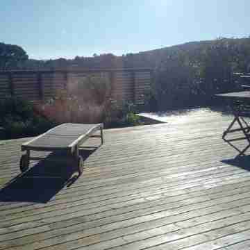 MODERN VILLA WITH HEATED POOL. Hotel Exterior