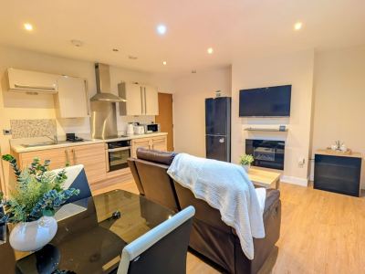 Upperhead Row Apartment