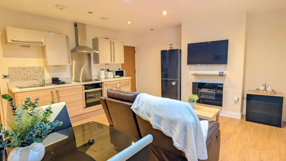 Upperhead Row Apartment