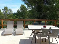 Quiet cottage in the countryside facing Mont Ventoux Các khách sạn ở La Roque-sur-Pernes
