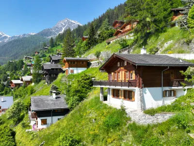 Les Clarines Hotels in der Nähe von La Maison de Grand Maman