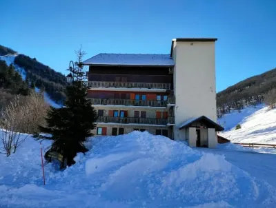 Studio Chaleureux Pour 4 Personnes au Pied des Pistes du Col de Rousset