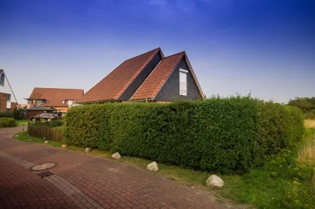 Feel at home ... only 300 meters from the sea.