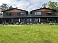 Cozy  Condo on Whitefish chain - Homestays