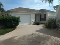 Beautiful Villa in the Heart of Florida's Friendliest Active Adult Community