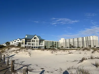 Snowbird! Beach Front Ocean View Condo Family Friendly + Pools/Hot Tub/Sauna