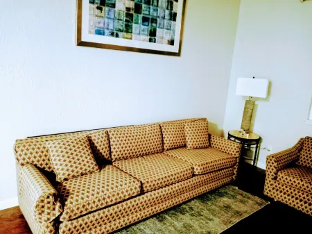 confort and style Vacation Home Отели рядом с достопримечательностью «Oh Wow Nickel Arcade»