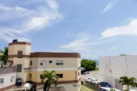 Cozy 2-bedroom apartment with AC and WiFi in lovely Puerto Plata with picuzzi