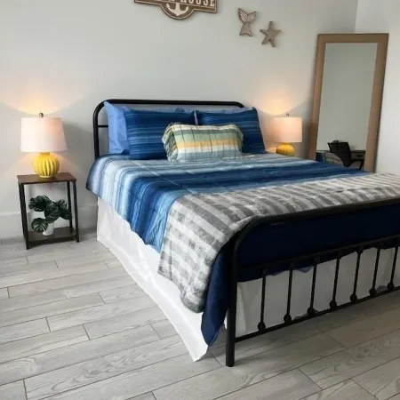 Luxe 1 Bedroom Retreat Inter-coastal/Downtown Stuart