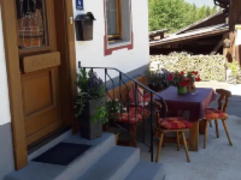 Ferienhof Fürruter, free Wi-Fi, 3 bedrooms, up to 6 persons Hotels in Sautens