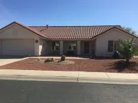 Newly Renovated Vacation Home With Desert Theme in Premier Golf Community