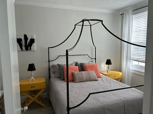 PALM BEACH HOTEL CONDO DESIGNER CHIC ONE BEDROOM