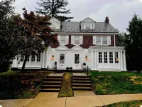 Classic 1920s West End Duplex Hotels in Allentown