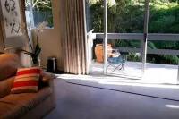 Peaceful, sunny, furnished - everything you need.