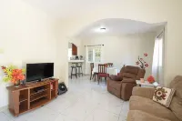 Two Bedroom cottage overlooking the city of Montego Bay Jamaica. Great View!