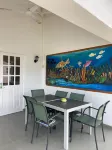 Luxury fully equipped villa with wifi, a short distance from the sea