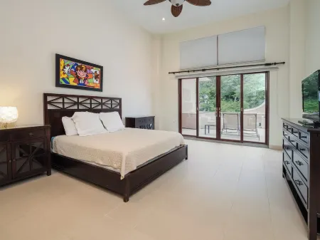 Exclusive Loft in Buenaventura Corotu Plaza-Pet friendly!