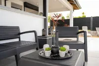 Romantic Villa Laupie 5 minutes from Case Pilote, a haven of peace