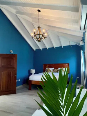 Paradise Villa Hotels in der Nähe von Choc Bay