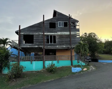 Relax & Unwind with Stunning Views at La Vista apartment in gorgeous Culebra Hotels in Culebra