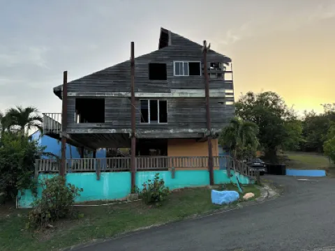 Relax & Unwind with Stunning Views at La Vista apartment in gorgeous Culebra Hotels near Flamenco Beach