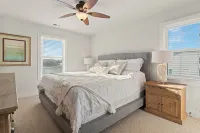 Friday to Friday rentals only!! 4 bedroom house with private pool and hot tub.