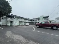 Idyllic 3 Bed/2Bath condo in Old Orchard Beach, steps to the beach