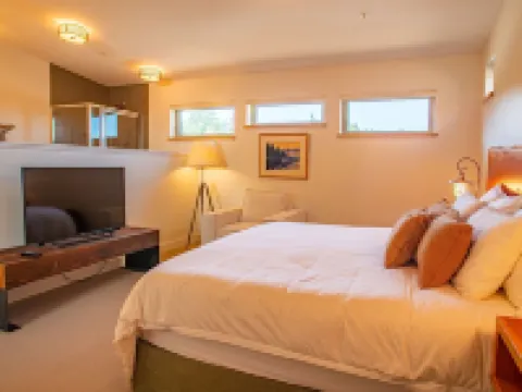 Marina side - The Moorage