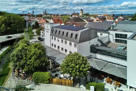 Genusshotel Wenisch Отели рядом с достопримечательностью «Basilika St. Jakob»