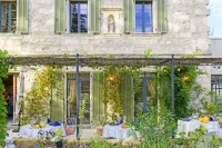 Bastide de Bellegarde Hotels in Авіньйон