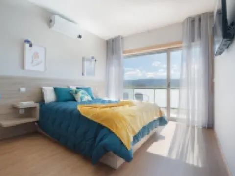 レフージョ ダ ガルサ シャベシュのホテル