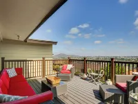 Mt. Nebo Oasis in La Mesa w/ Wraparound Deck Ξενοδοχεία στην πόλη La Mesa