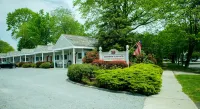 Southampton Village Motel
