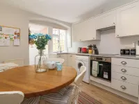 Pendennis Hotels in Sherborne